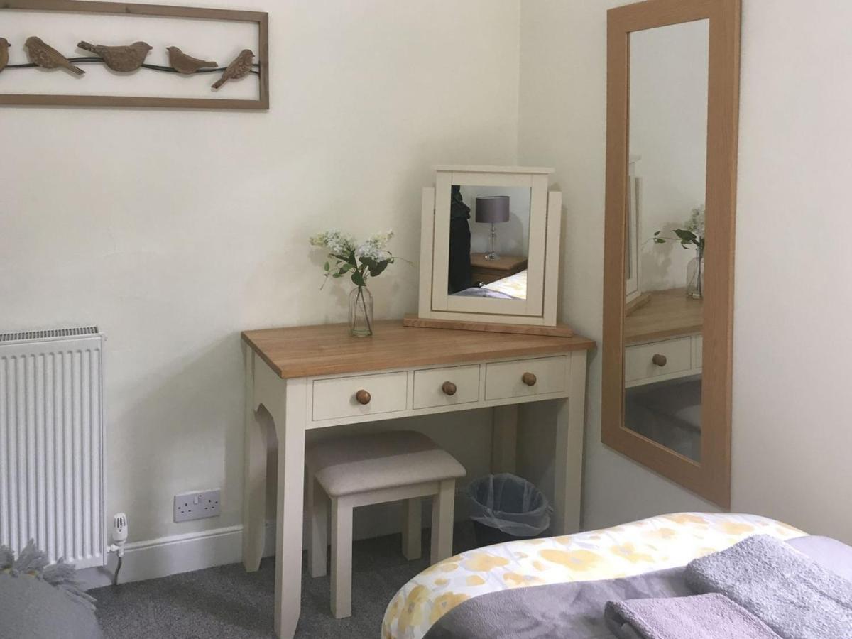 Acorn Cottage Боунес он Уиндърмиър Екстериор снимка